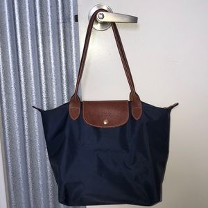 Medium Navy Longchamp Tote